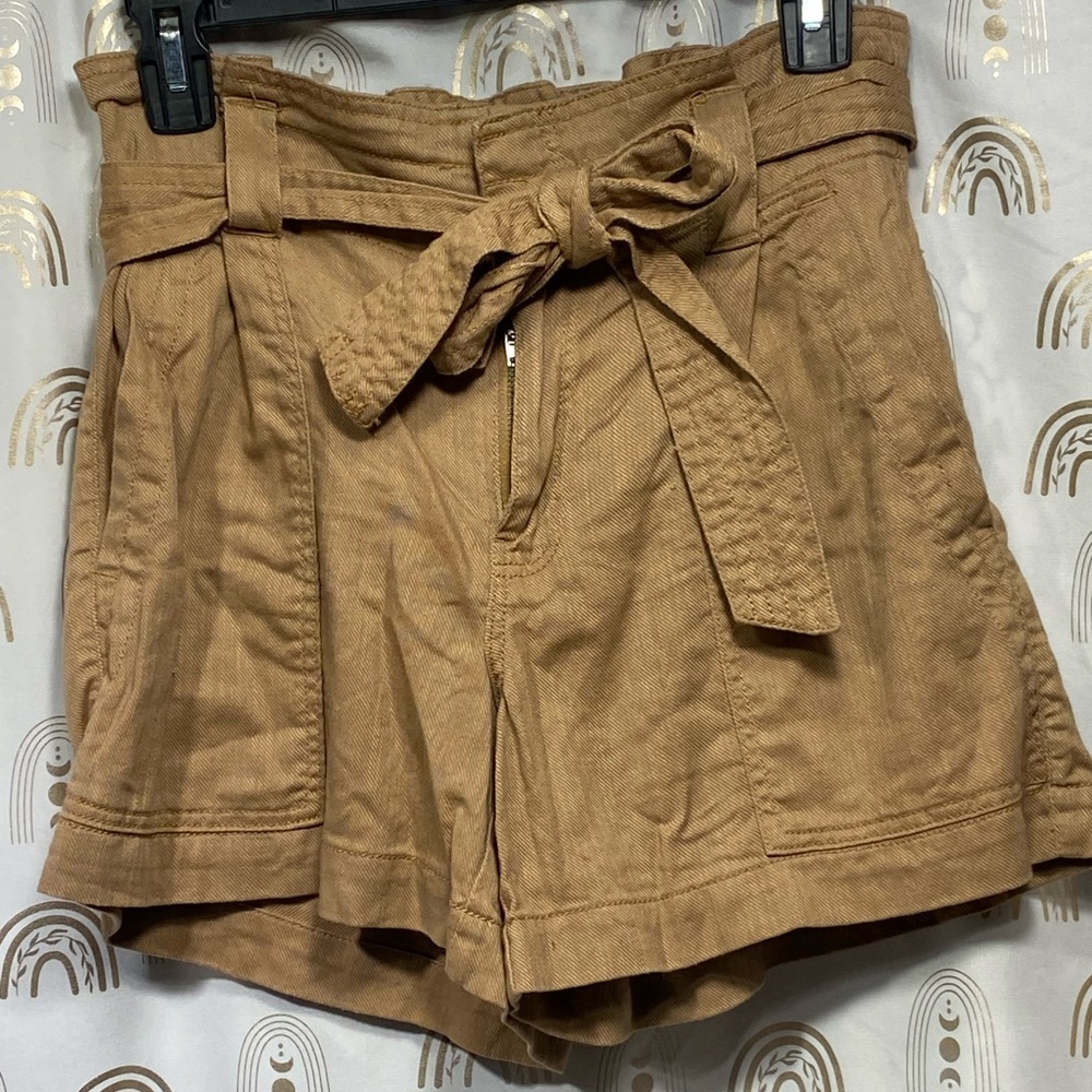 Vero Moda High Waist Tan Shorts with Bow Tie